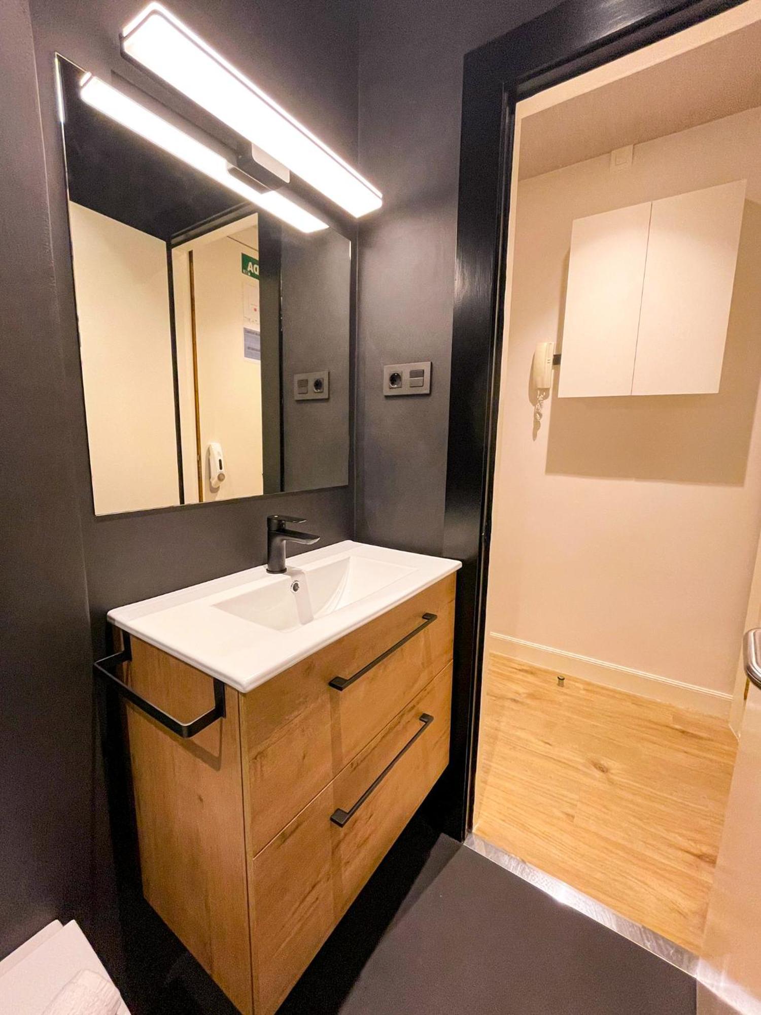 Vivienda Turistica En Bilbao La Vieja Con Wifi Y Parking Apartment Екстериор снимка